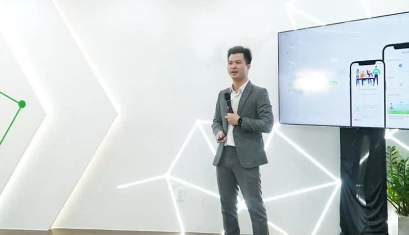 Hành trình xây dựng thương hiệu của tác giả Nguyễn Hưng